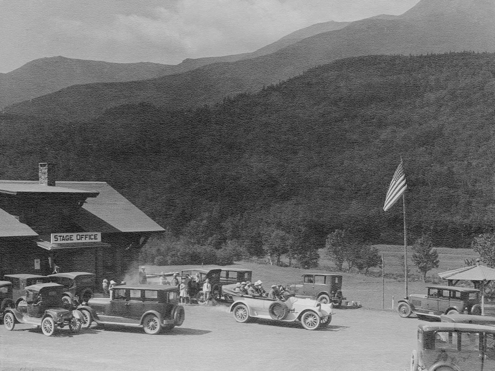 Historic Auto Road Photo